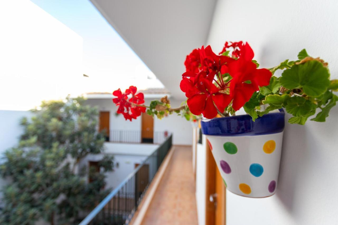 Hotel Oasis Atalaya Conil De La Frontera Esterno foto