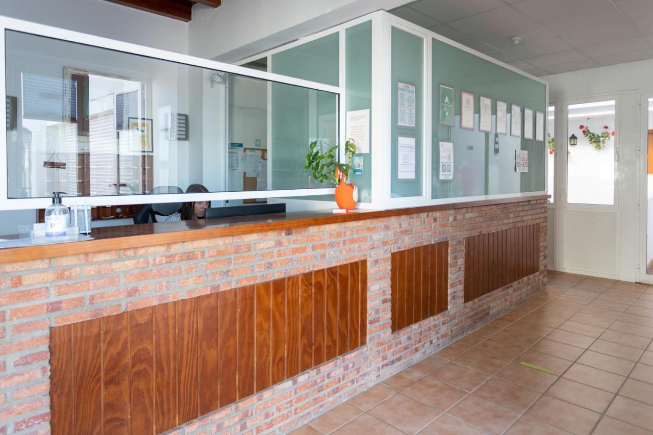 Hotel Oasis Atalaya Conil De La Frontera Esterno foto